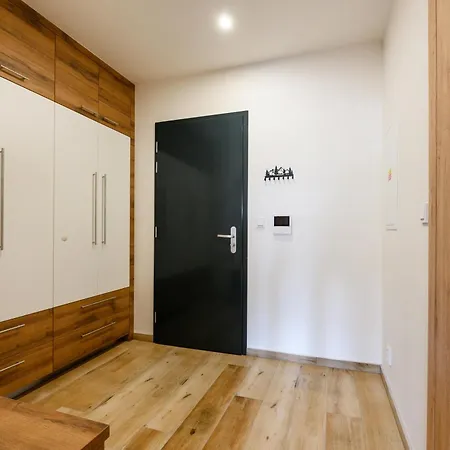 Javorska Appartement *